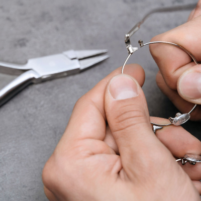 Repairing Broken Glasses